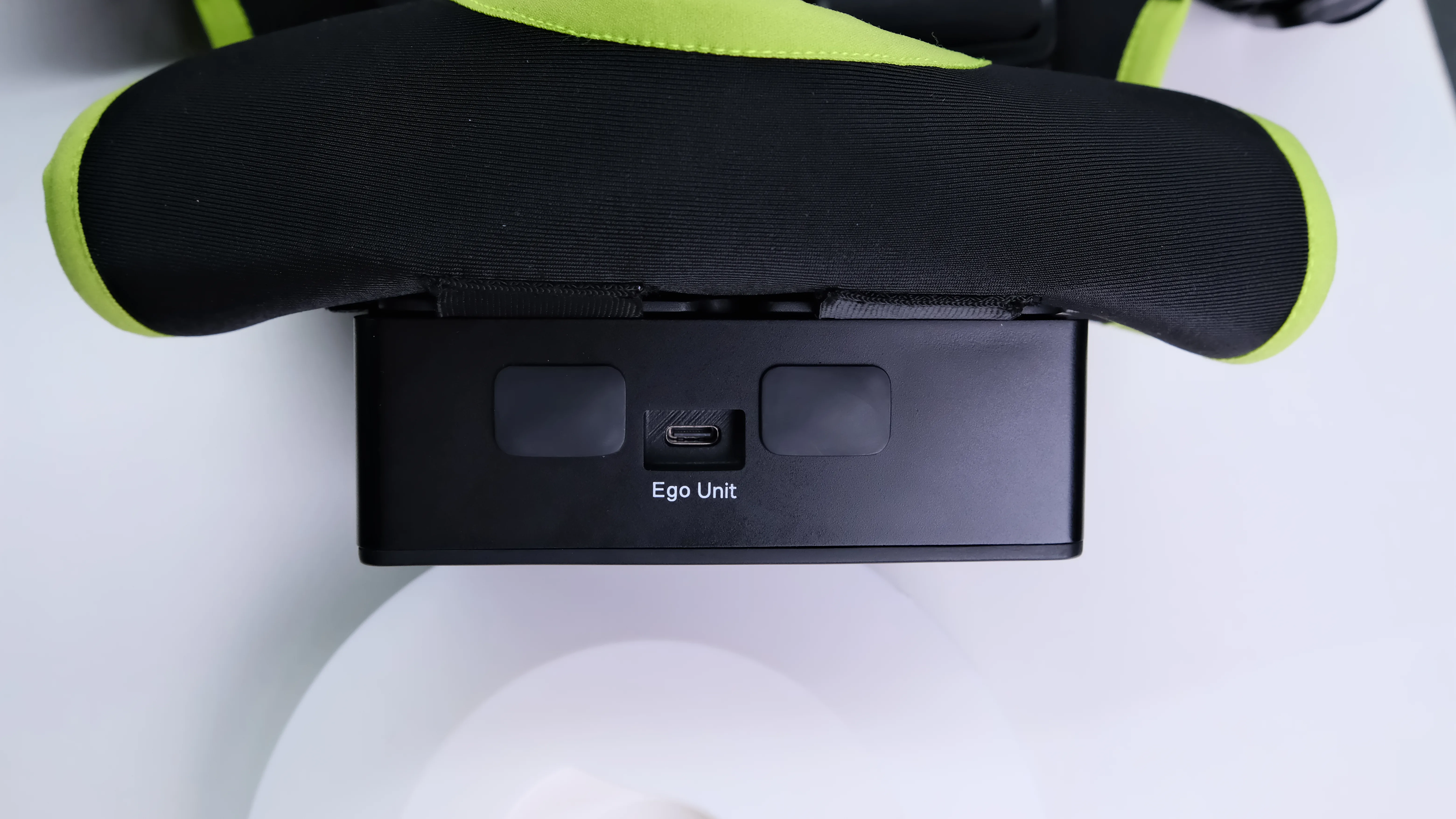 第一人称视角相机接口位置示意图