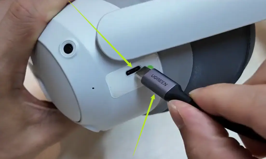 VR headset charging connection