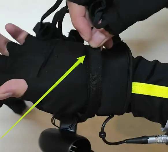 Glove palm fit